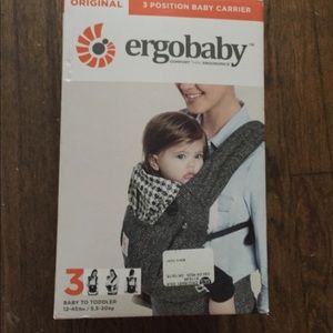 ergobaby black twill